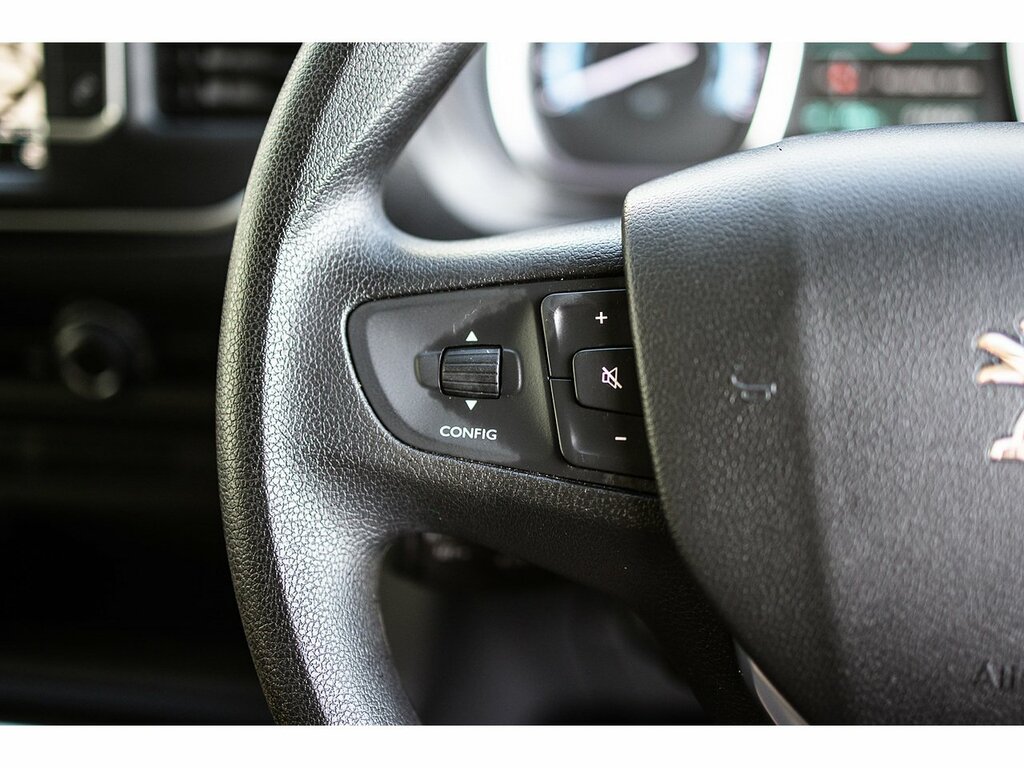 Peugeot E-Expert E 1200 75Kwh Professional Standard Panel Van 6Dr E #30