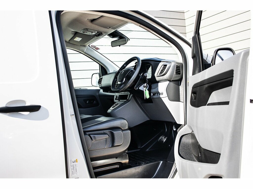 Peugeot E-Expert E 1200 75Kwh Professional Standard Panel Van 6Dr E #13