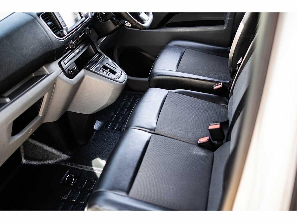 Peugeot E-Expert E 1200 75Kwh Professional Standard Panel Van 6Dr E #27
