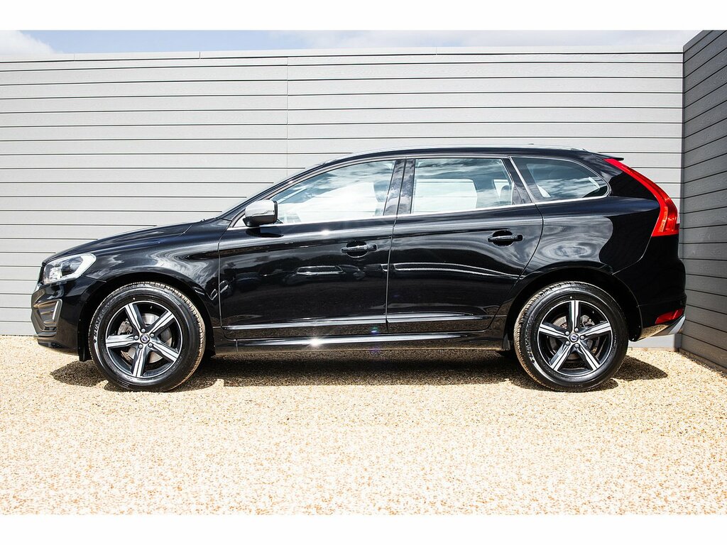 Volvo XC60 D5 R-design Lux Nav KJ17DZE Black #5