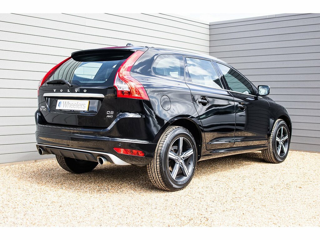 Volvo XC60 D5 R-design Lux Nav KJ17DZE Black #3