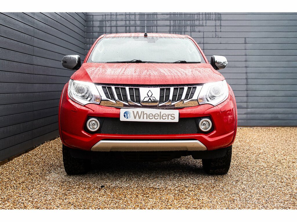 Mitsubishi L200 Di-d Dc Barbarian WR66CCF Red #4