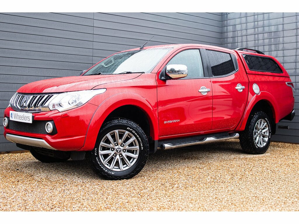 Mitsubishi L200 Di-d Dc Barbarian Red
