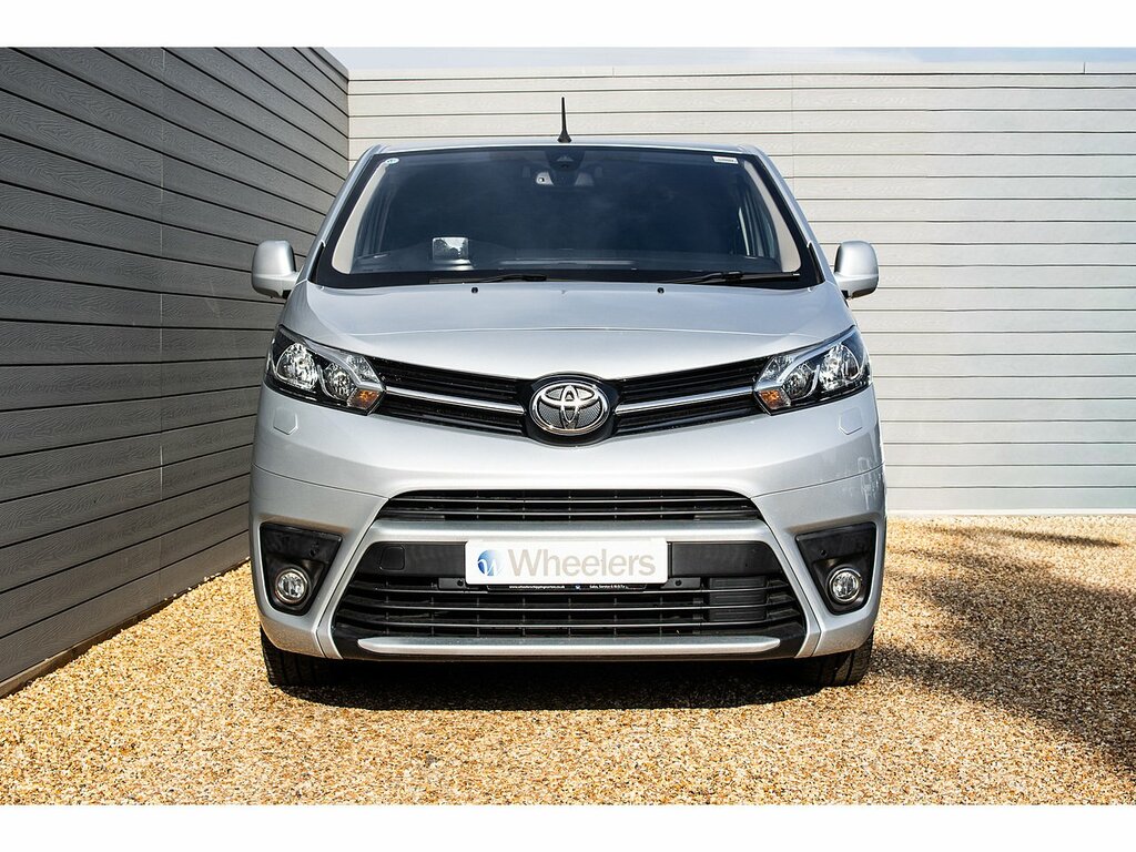 Toyota PROACE D Design Silver #4