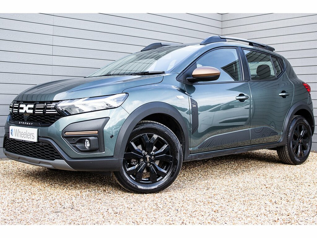 Dacia Sandero Stepway Tce Extreme Green