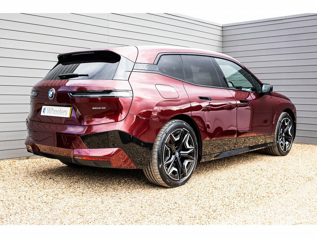 BMW iX 40 M Sport Red #3