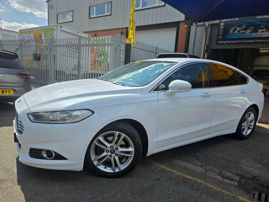 Ford Mondeo 1.5T Ecoboost Titanium Euro 6 Ss White