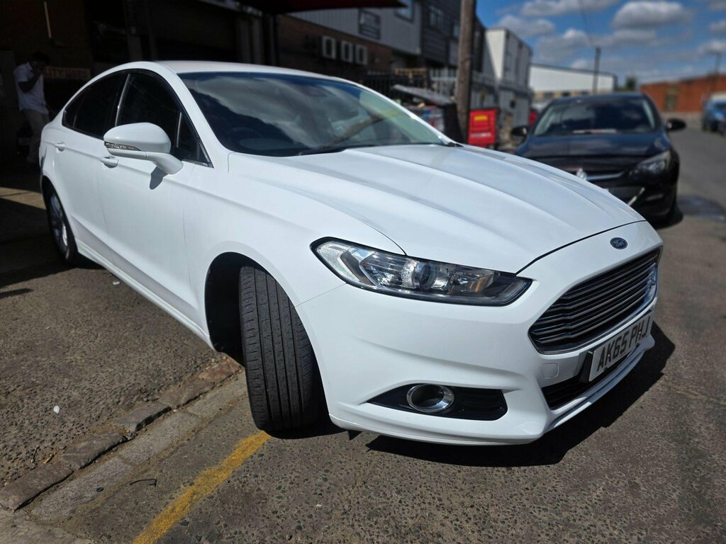 Ford Mondeo 1.5T Ecoboost Titanium Euro 6 Ss AK65PHJ White #2