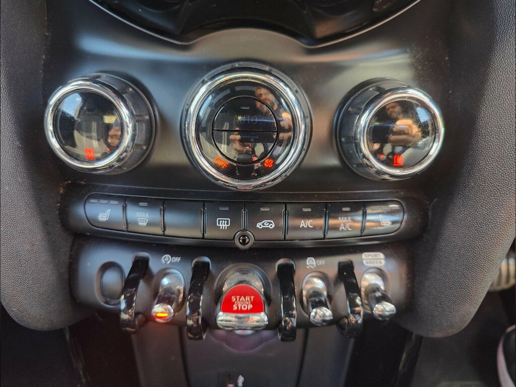 Mini Hatch 1.5 Cooper II White #23
