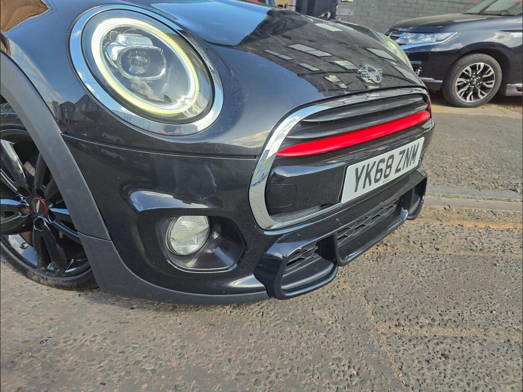 Mini Hatch 1.5 Cooper II White #39