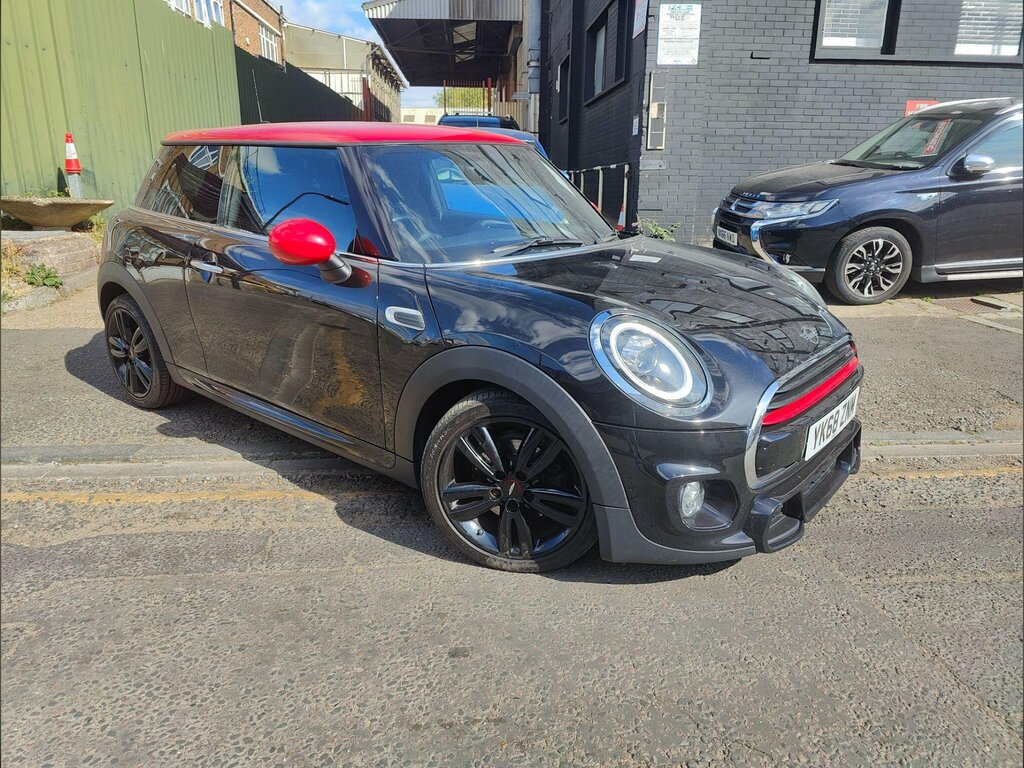 Mini Hatch 1.5 Cooper II White #15