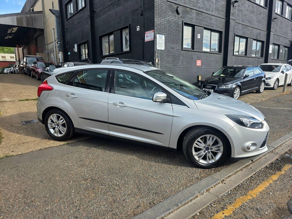 Ford Focus 1.6 Titanium Navigator Powershift Euro 5 MF14MMU Silver #4