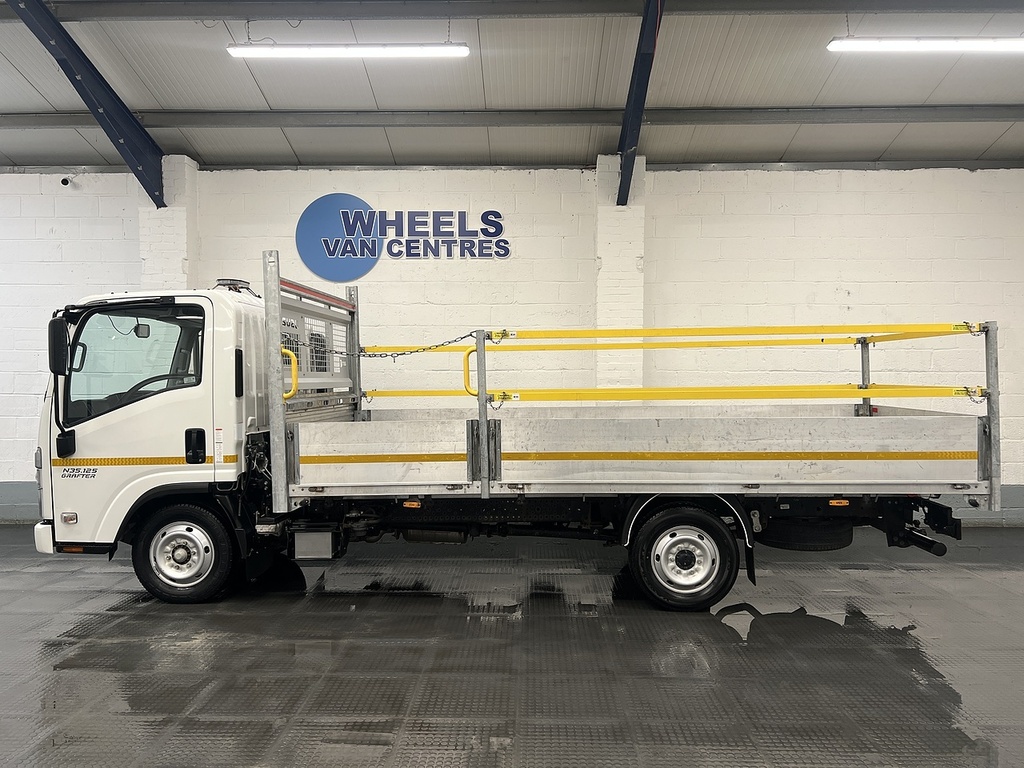 Isuzu D N35 1.9 Dropside KE23ABX White #2