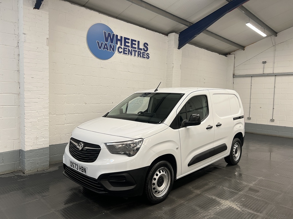 Vauxhall Combo 1.5 Turbo D 2300 Prime Panel Van White