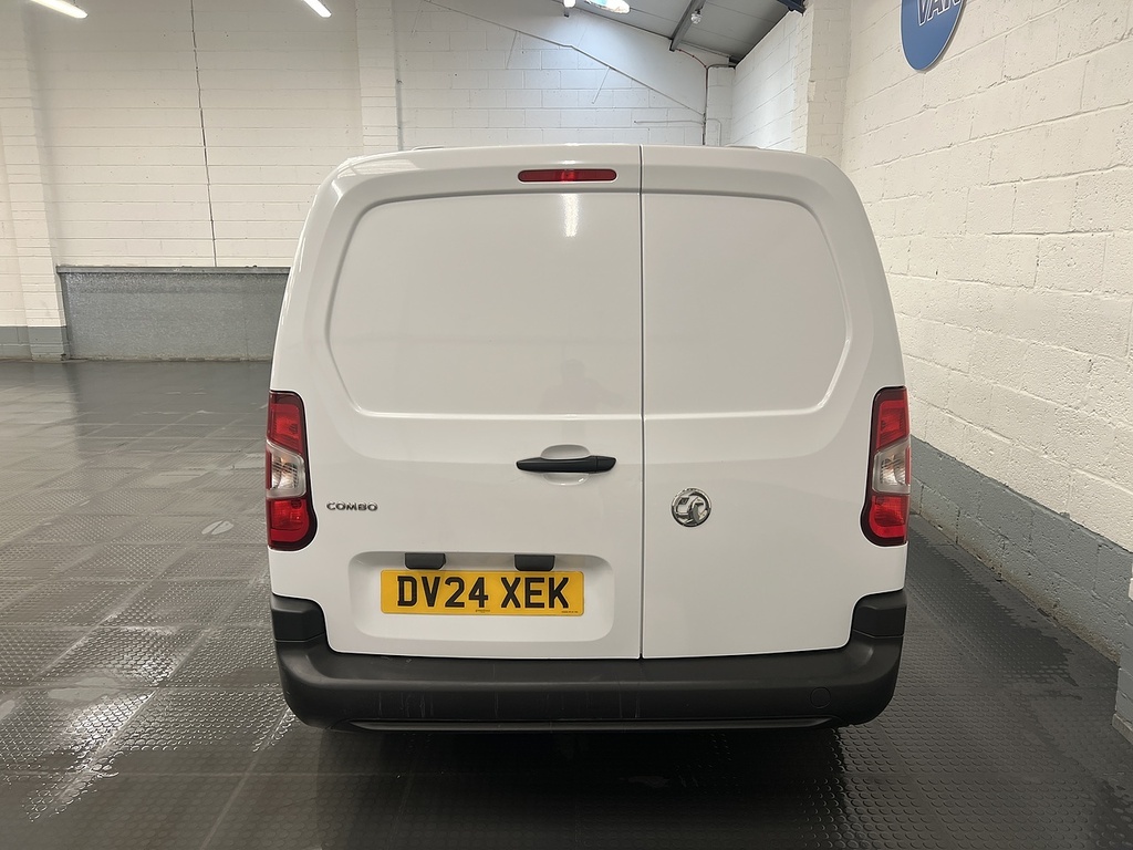 Vauxhall Combo 1.5 Turbo D 2300 Prime Panel Van 6Dr DV24XEK White #4