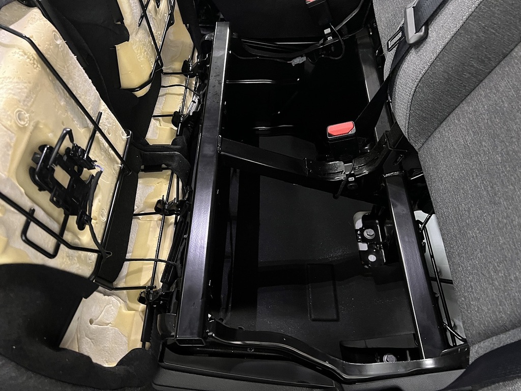 Nissan InterStar Acenta White #30