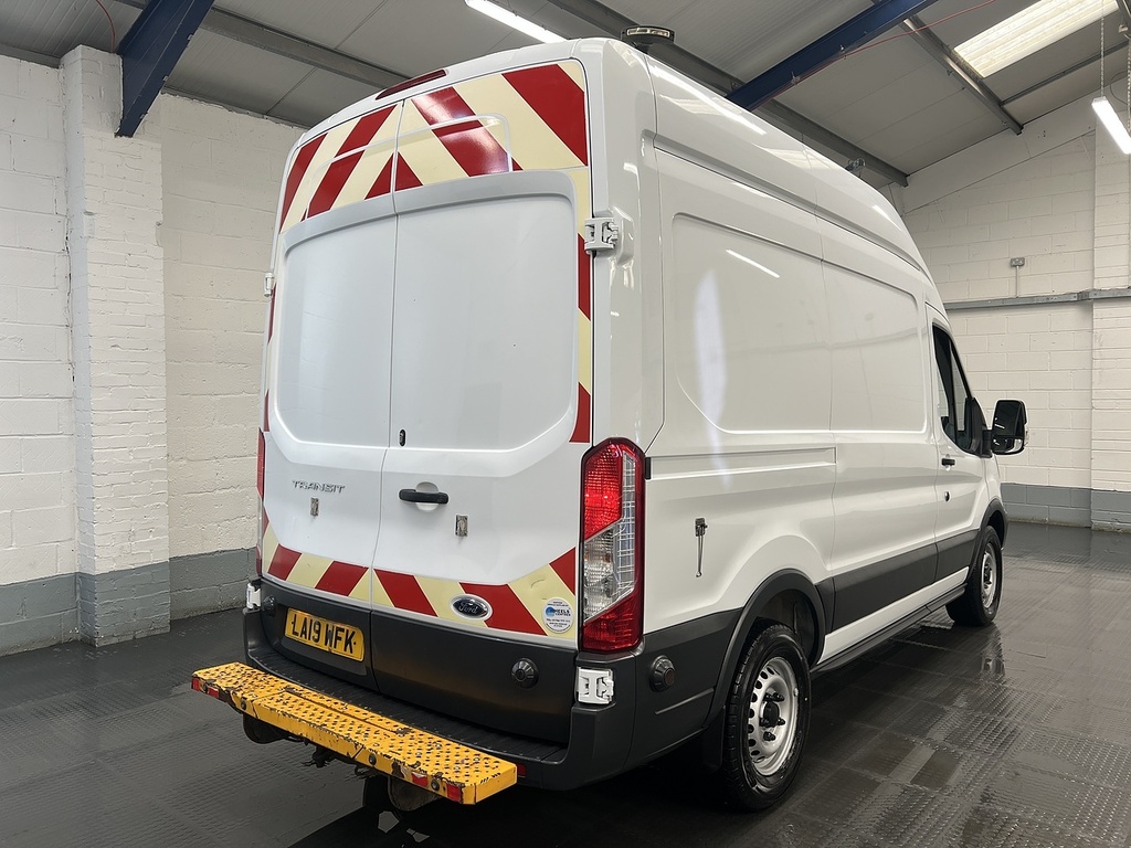 Ford Transit Custom 2.0 350 Ecoblue Panel Van Fwd L2 LA19WFK White #4