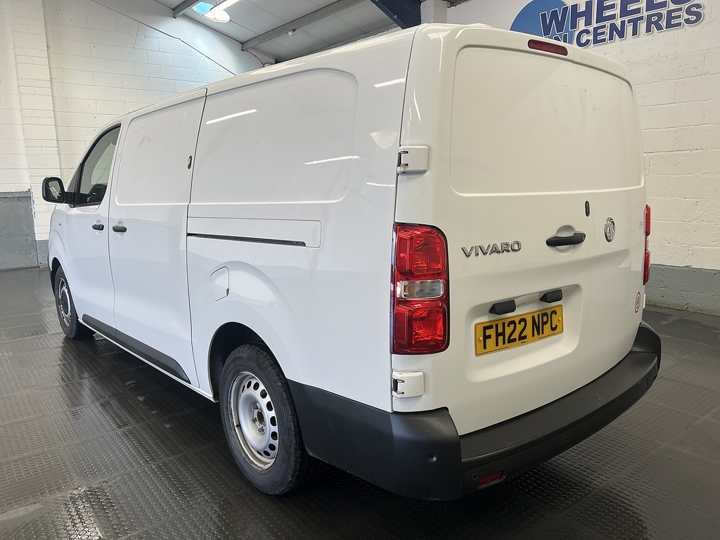 Vauxhall Vivaro 1.5 Turbo D 2900 Dynamic Panel Van 6Dr Manu FH22NPC White #2