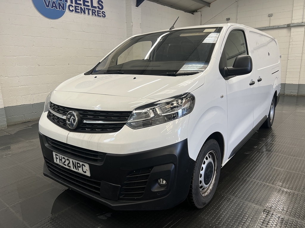 Vauxhall Vivaro 1.5 Turbo D 2900 Dynamic Panel Van 6Dr Manu White