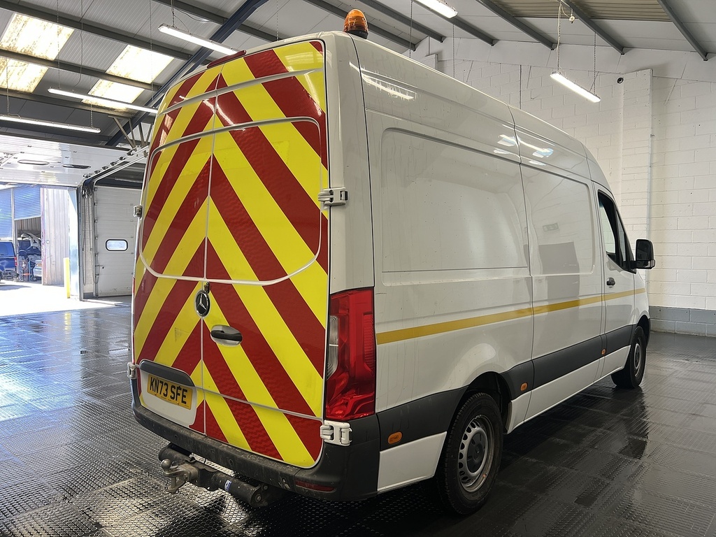 Mercedes-Benz Sprinter 2.0 315 Cdi Progressive Panel Van Manua KN73SFE White #2