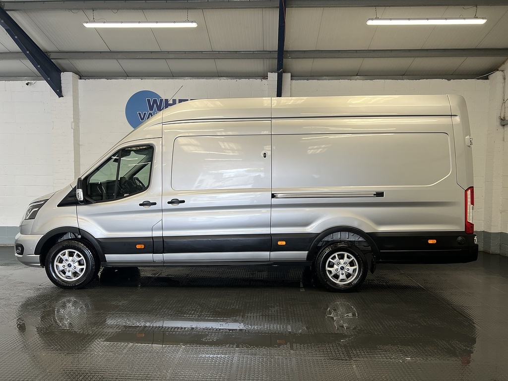 Ford Transit Custom 2.0 350 Ecoblue Mhev Limited Panel Van WN22DMZ Silver #2