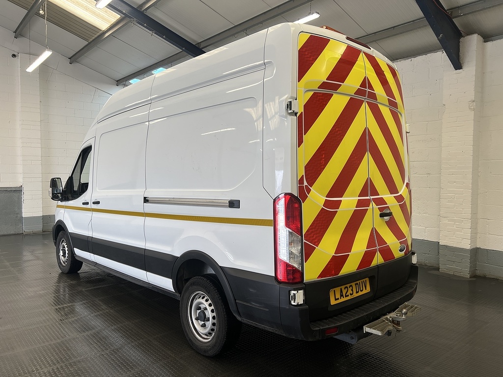 Ford Transit Custom 2.0 350 Ecoblue Leader Panel Van LA23DUV White #2