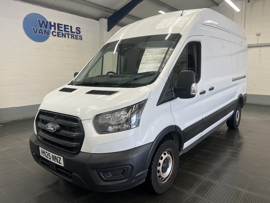 Ford Transit Custom 2.0 350 Ecoblue Leader Panel Van HN25NNZ White
