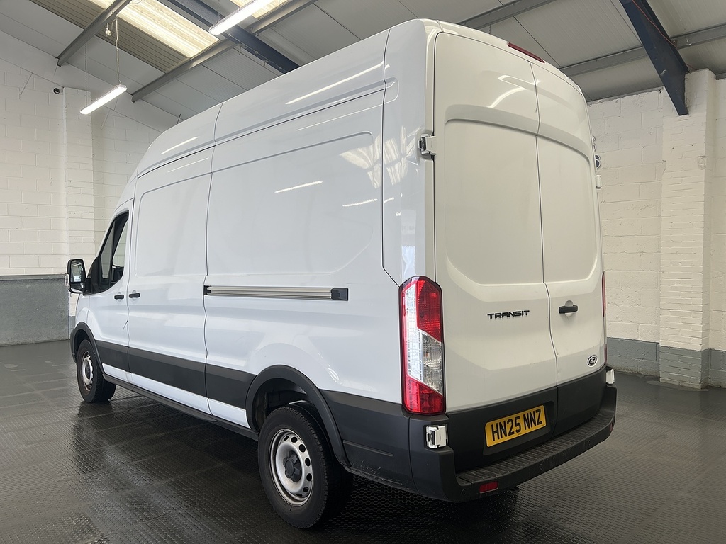 Ford Transit Custom 2.0 350 Ecoblue Leader Panel Van HN25NNZ White #2