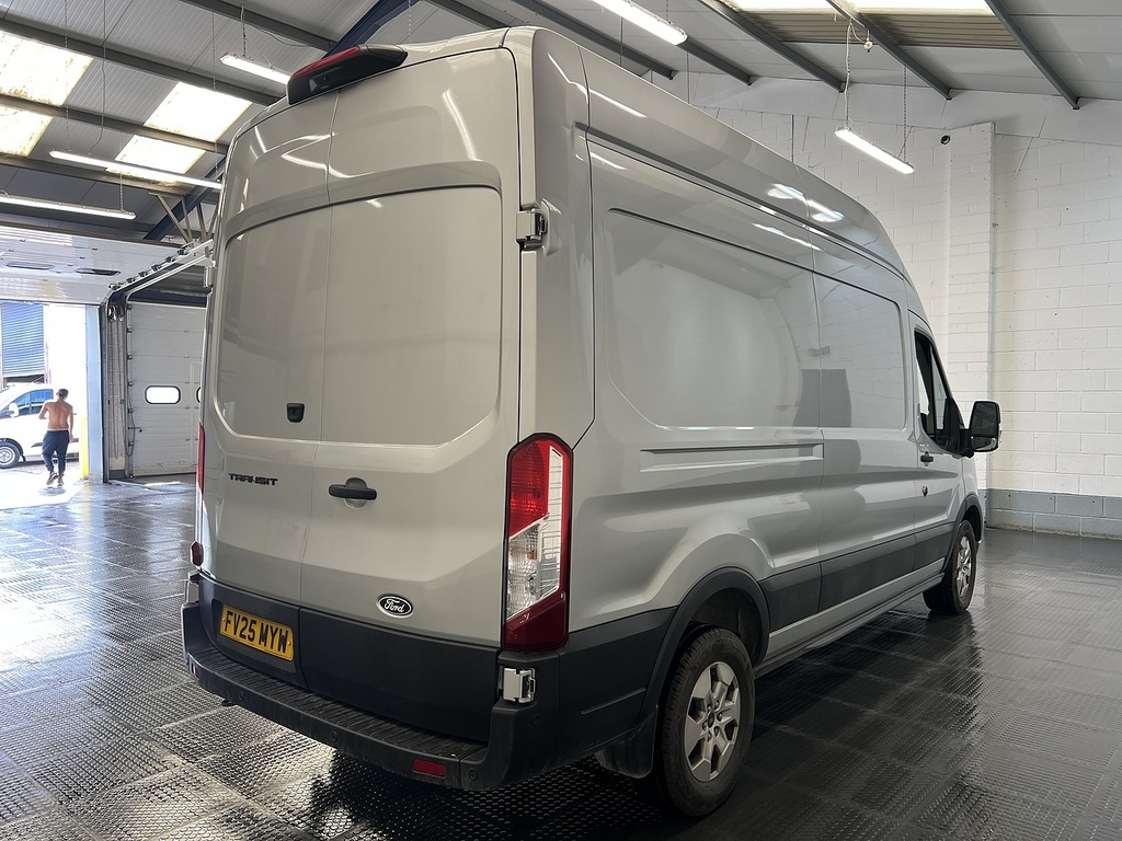 Ford Transit Custom 2.0 350 Ecoblue Limited Panel Van Manua FV25MYW Silver #3
