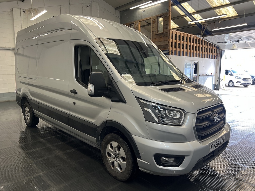 Ford Transit Custom 2.0 350 Ecoblue Limited Panel Van Manua FV25MYW Silver #4