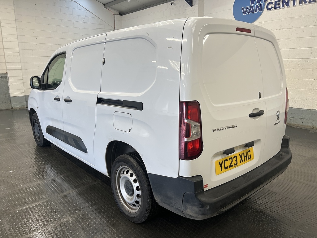Peugeot Partner 1.5 Bluehdi 950 Professional Premium Long Panel White #2