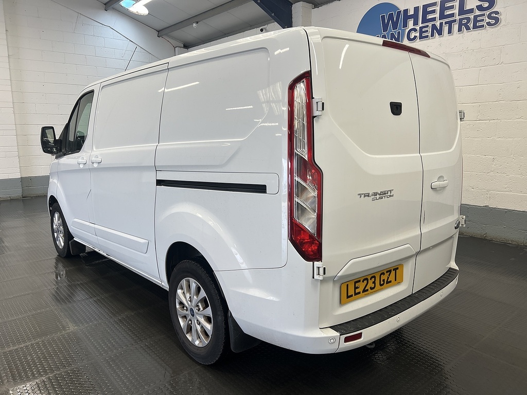 Ford Transit Custom 2.0 300 Ecoblue Limited Panel Van Manua White