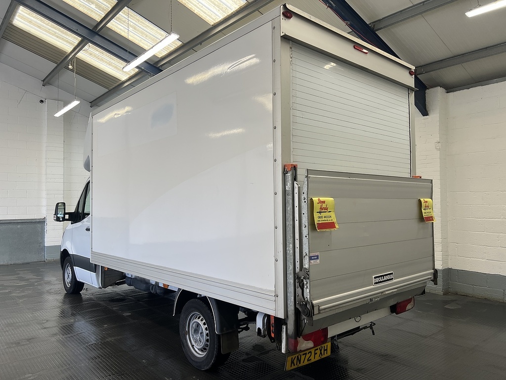 Mercedes-Benz Sprinter 315 Cdi Progressive 2.0 Luton White