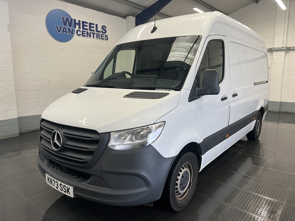 Mercedes-Benz Sprinter 2.0 315 Cdi Progressive Panel Van Manua White