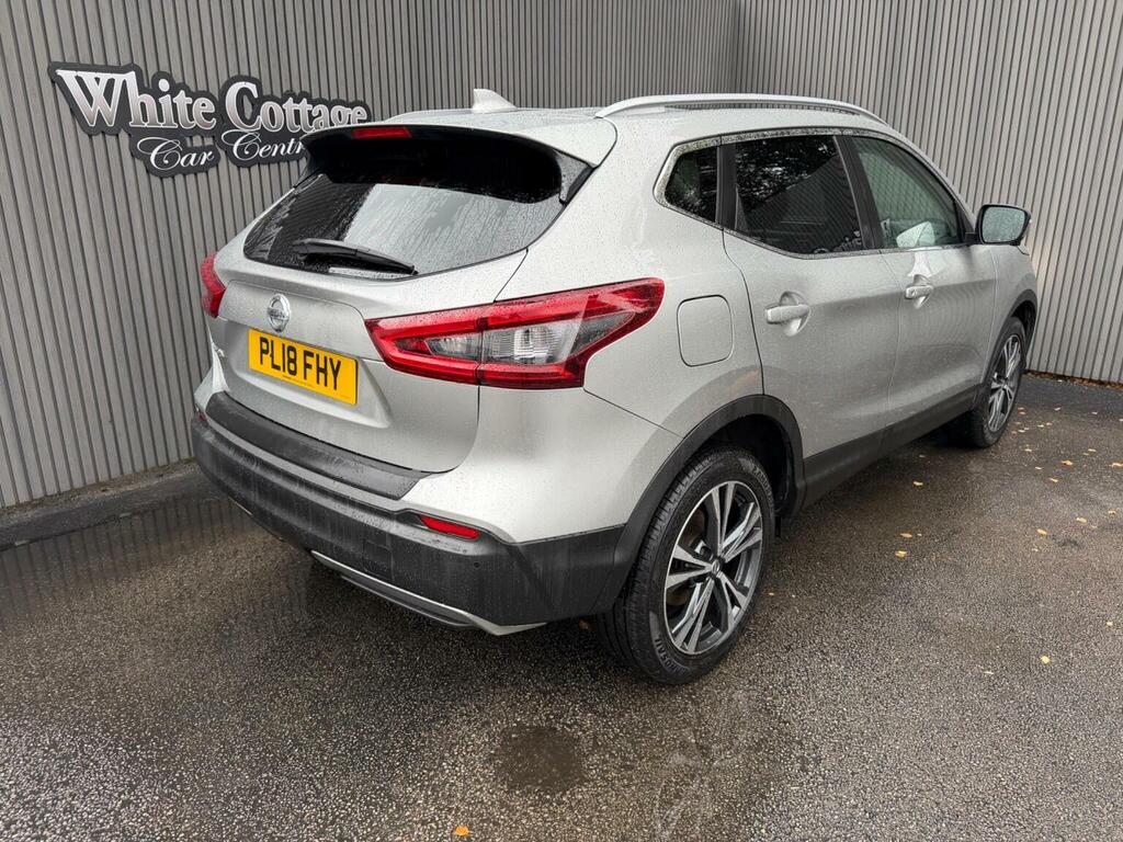 Nissan Qashqai 1.2 Dig-t N-connecta Euro 6 Ss Silver #2