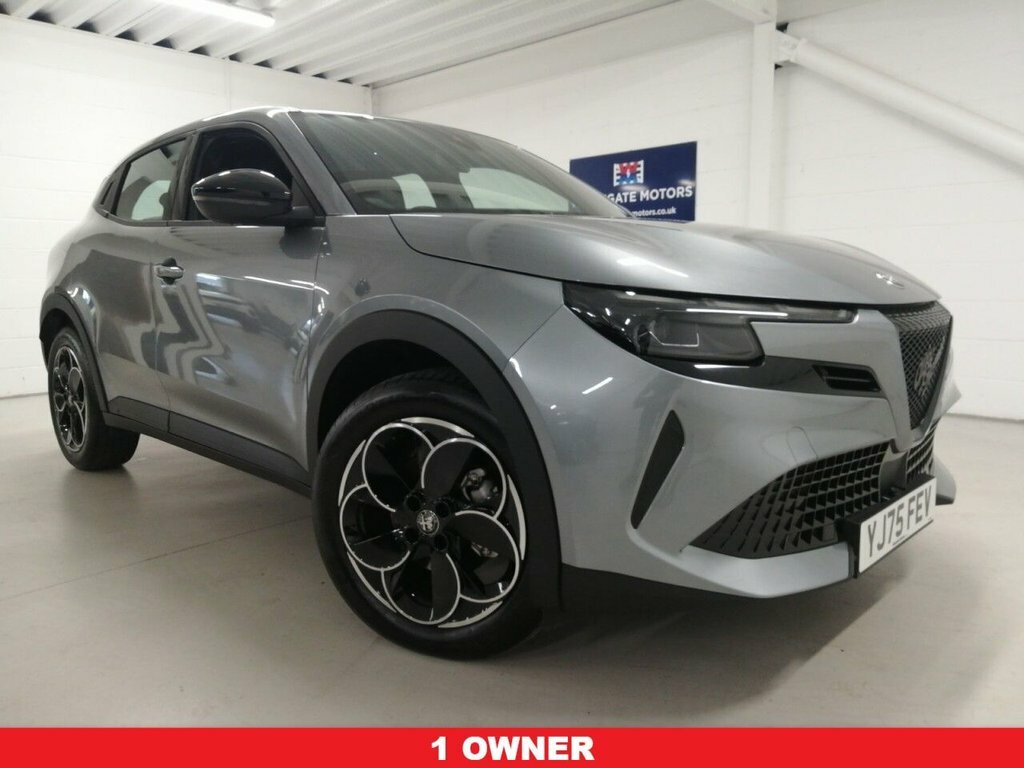 Alfa Romeo Junior 1.2L Ibrida Grey