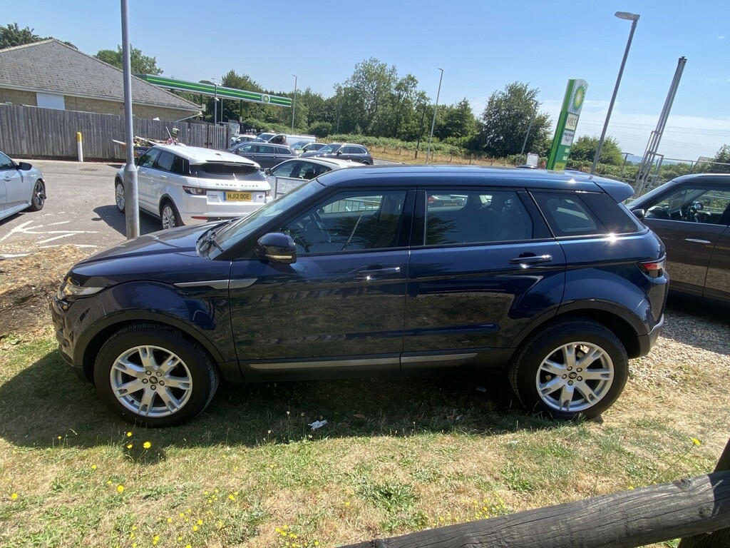 Land Rover Range Rover Evoque White #3