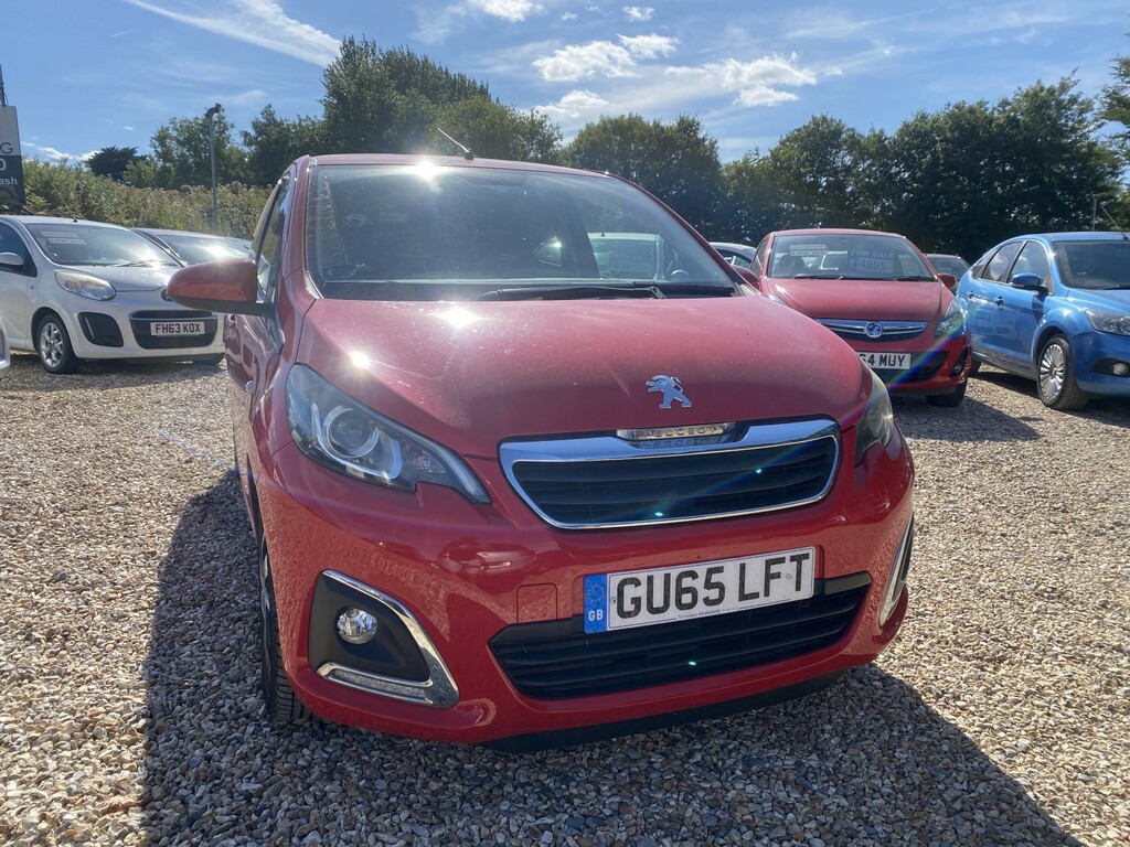 Peugeot 108 Hatchback 1.2 Puretech Allure 2015 Red