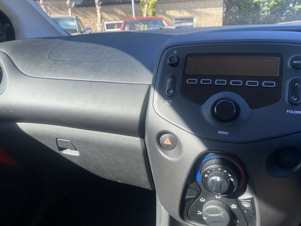 Toyota Aygo 1.0 Vvt-i X-cite Euro Orange #19