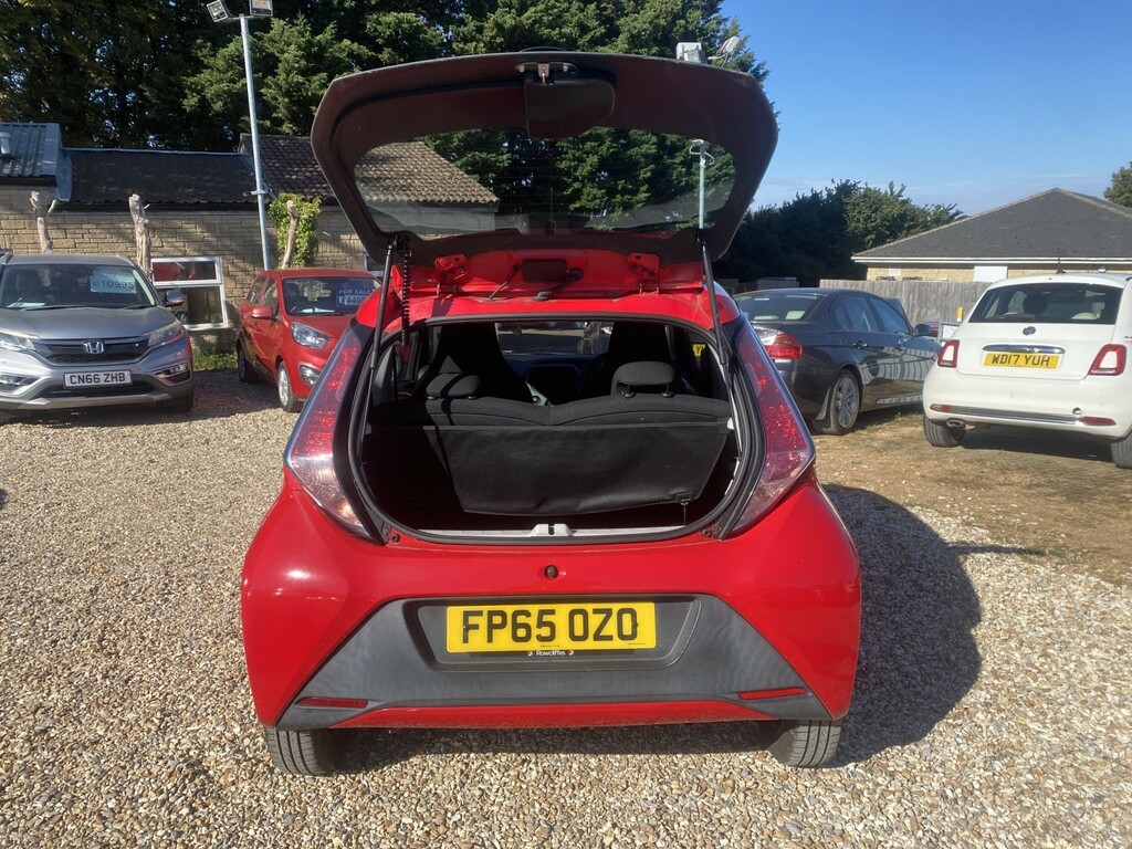 Toyota Aygo 1.0 Vvt-i X-cite Euro Orange #1