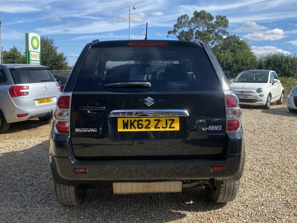 Suzuki Grand Vitara  Grey #22
