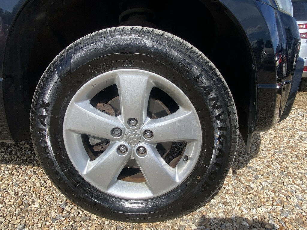 Suzuki Grand Vitara  Grey #25