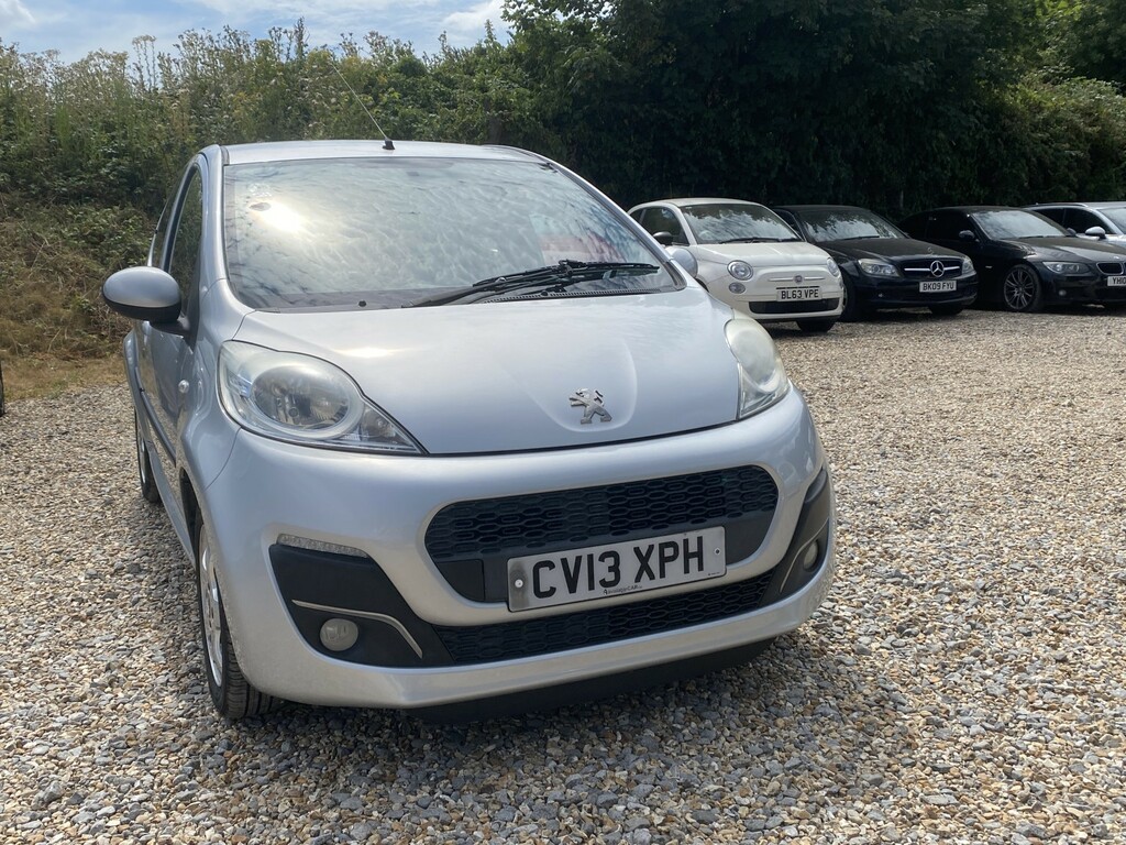Peugeot 107 Hatchback 1.0 12V Allure 2013 Silver #2