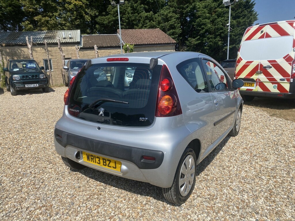 Peugeot 107 Hatchback 1.0 12V Active 2013 Silver #3