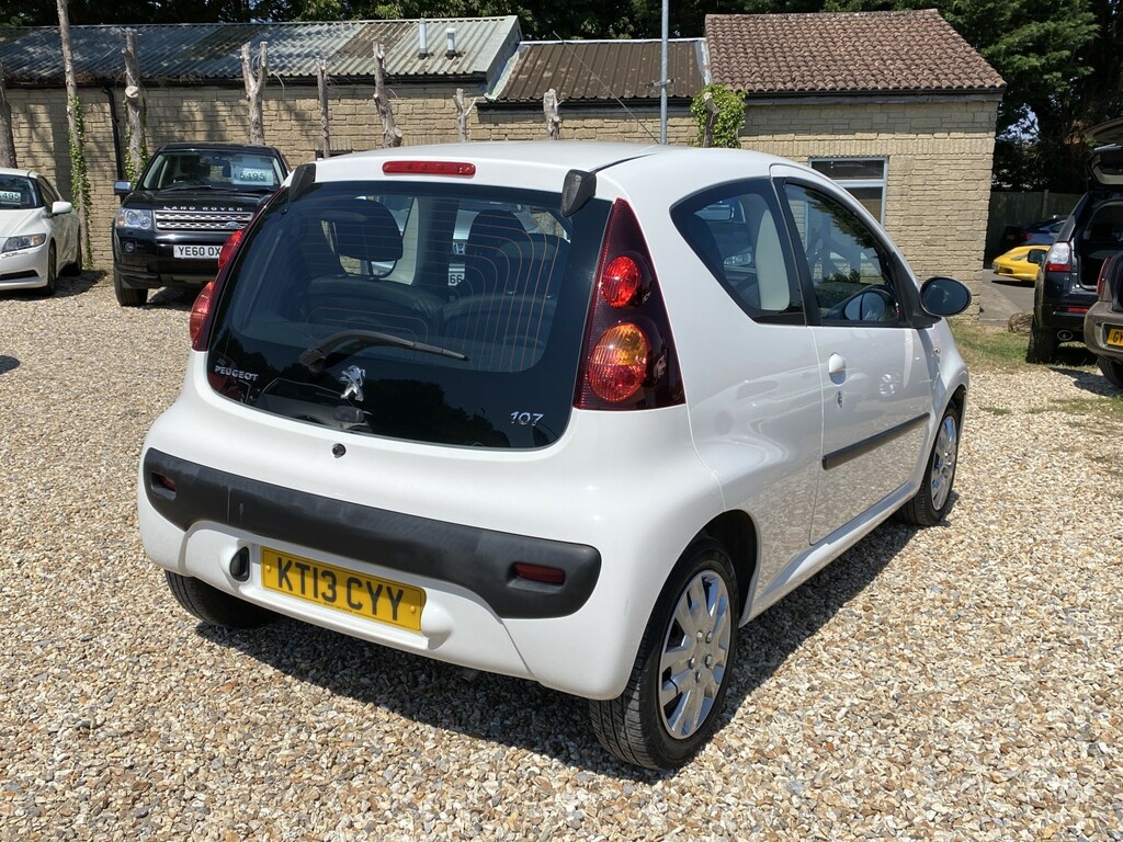 Peugeot 107 Hatchback 1.0 12V Active 2013 White #2