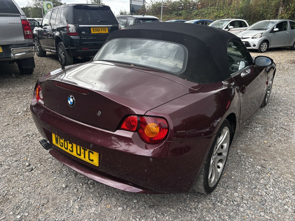 BMW Z4 Convertible 2.5 Z4 2.5I Se Roadster 2003 Red #5