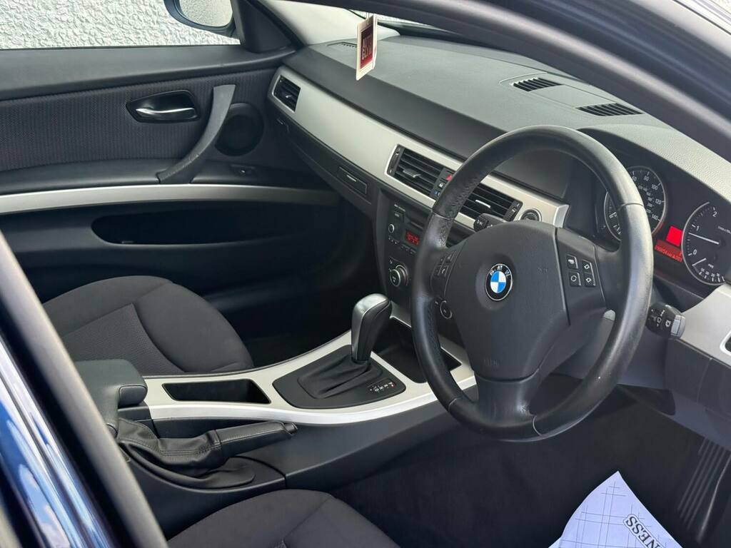 BMW 3 Series 320D Efficientdynamics Blue #4