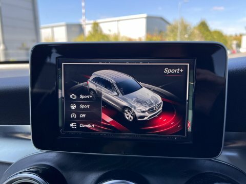 Mercedes-Benz GLC Class Glc 250 Amg Line Premium 4Matic Black #67