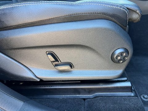 Mercedes-Benz GLC Class Glc 250 Amg Line Premium 4Matic Black #58