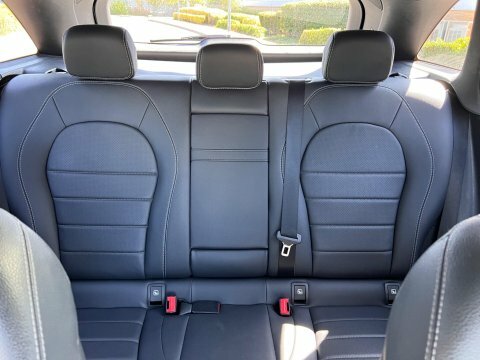 Mercedes-Benz GLC Class Glc 250 Amg Line Premium 4Matic Black #34
